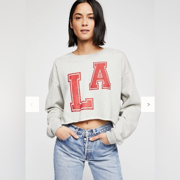 Daydreamer Cropped Graphic Sweatshirt - Picture 1 of 9